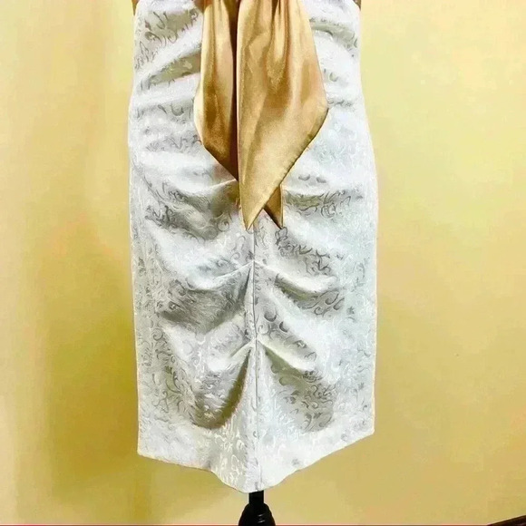 Blondie Nites by Stacy Sklar Creme & Gold Strapless Bodycon Mini Dress Size 13 - Picture 8 of 16